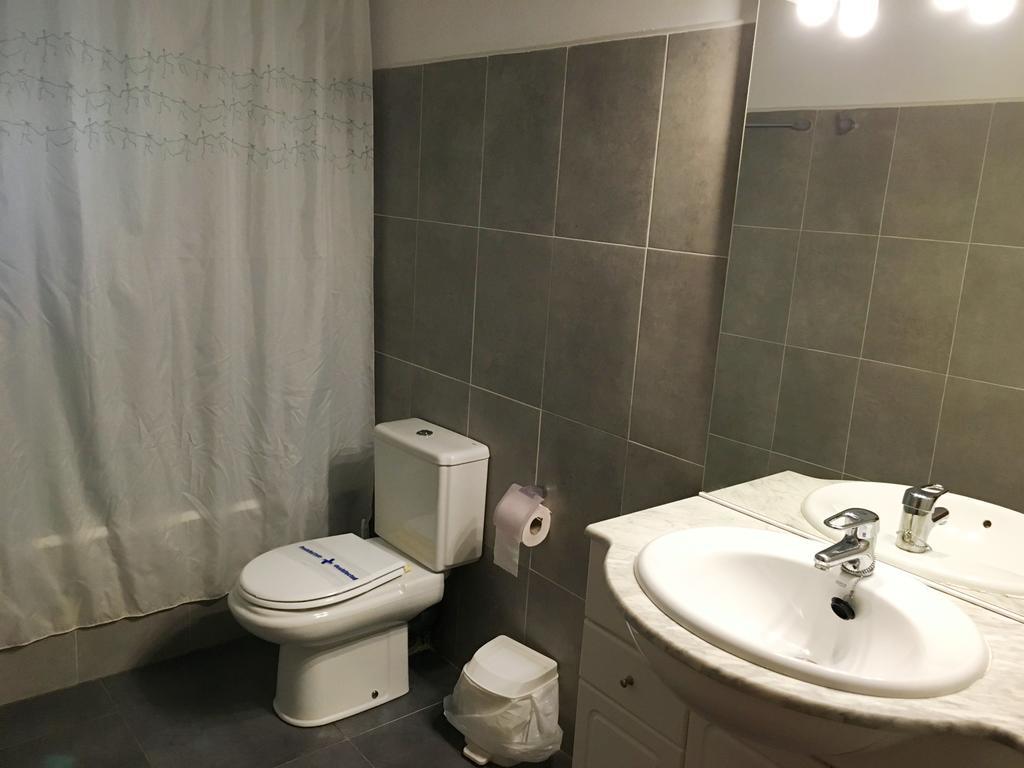 Yate Villa